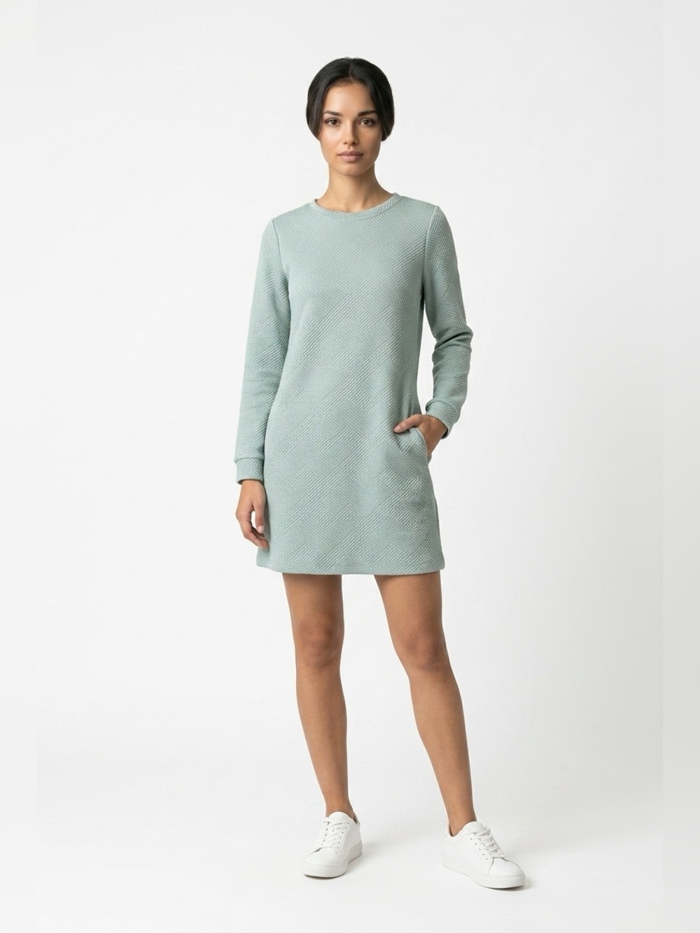 ✌️4/$20✌️ Mint green embossed sweatshirt dress